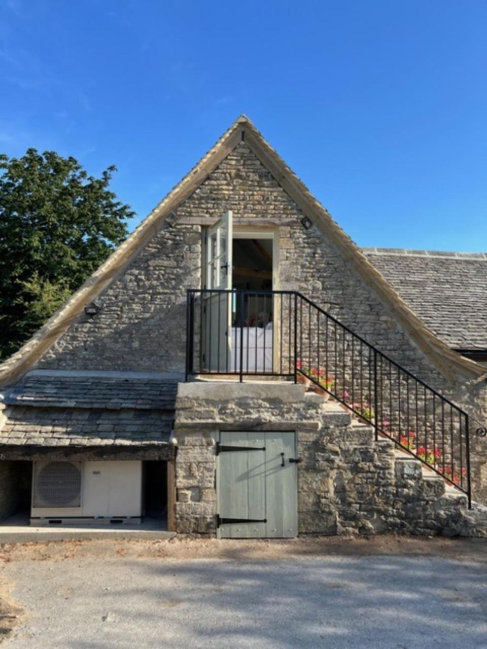 Idyllic Secluded Hideaway With Countryside Views On The Edge Of The Cotswolds Villa Hailey Dış mekan fotoğraf